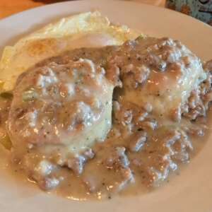 BISCUITS & GRAVY